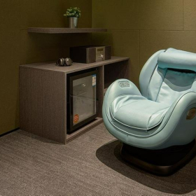 Guangzhou office suite. Click for details.