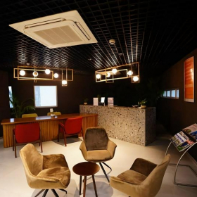 Office accomodations to rent in Gurugram. Click for details.