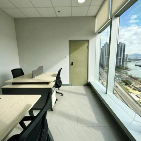 Exterior image of TML Tower, 3 Hoi Shing Road, Flat C6, Floor 17, Tsuen Wan. Click for details.