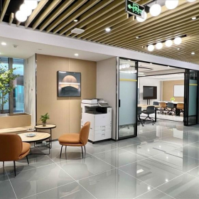 Office accomodation to let in Guangzhou. Click for details.