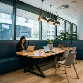 Executive offices in central Melbourne. Click for details.