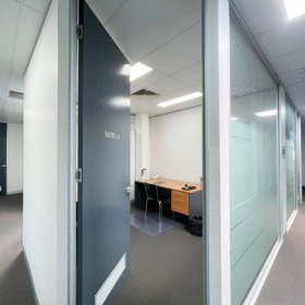 Melbourne executive suite. Click for details.