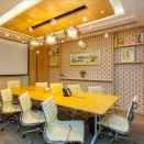 Interior of 4F Kirin Plaza, 666 Gubei Road. Click for details.