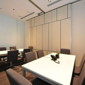 Office spaces in central Hong Kong. Click for details.