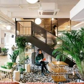 Image of Shenzhen executive office. Click for details.