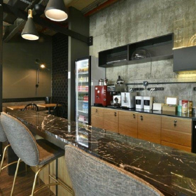 Office spaces to lease in Istanbul. Click for details.