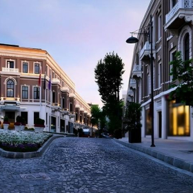 Istanbul office accommodation. Click for details.