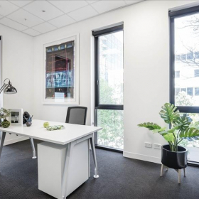 Executive suite to let in Brisbane. Click for details.