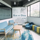Hong Kong executive suite. Click for details.
