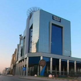 Exterior view of Samama Holdings, 5th Floor, King Fahd Road. Click for details.