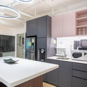 Image of Hong Kong serviced office centre. Click for details.