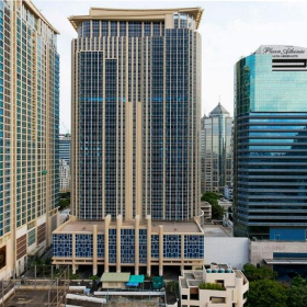 Interior of Thanon Witthayu, Khwaeng Lumphini, Pathumwan. Click for details.