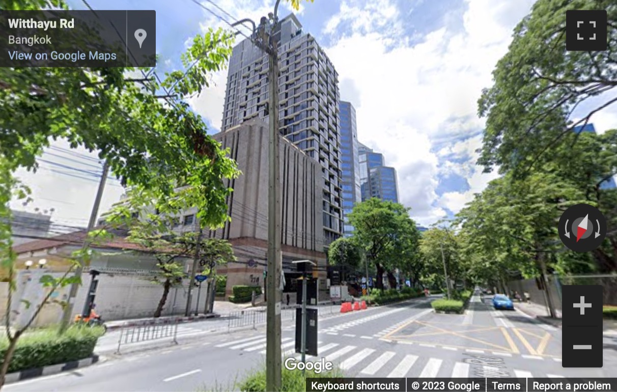 Street View image of CRC Tower, All Seasons Place, 87 Wireless Road, Phatumwan, Bangkok, Thailand